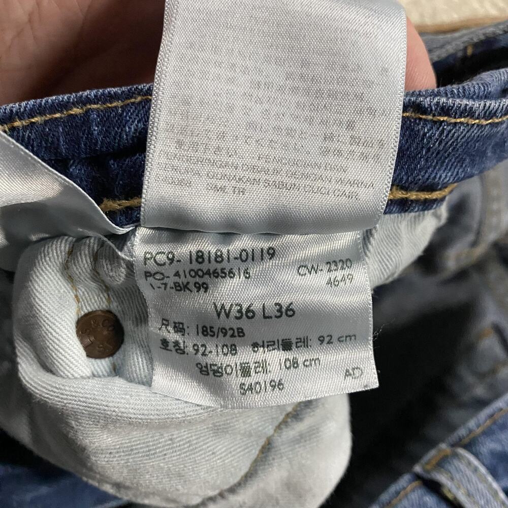Levis Premium 541 Jeans Mens 36x36* Blue Athletic Tapered Denim Stretch Med Wash - Picture 6 of 11